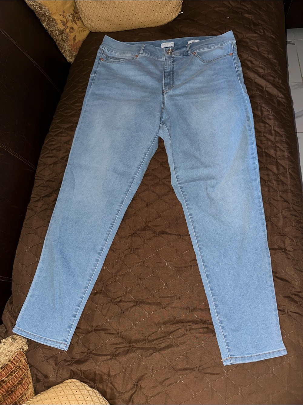 sofia by sofia vergara Light Blue Women's Skinny Jeans